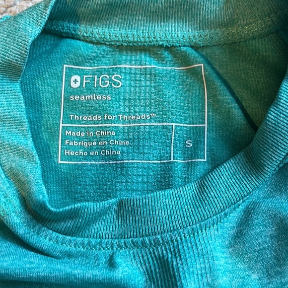 FIGS Surgical Green Salta Underscrub - Picture 6 of 7